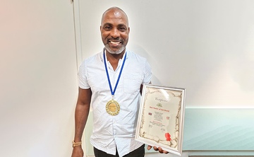 Richard cullimore zet suriname op de kaart als beste natuurgenezer ter wereld